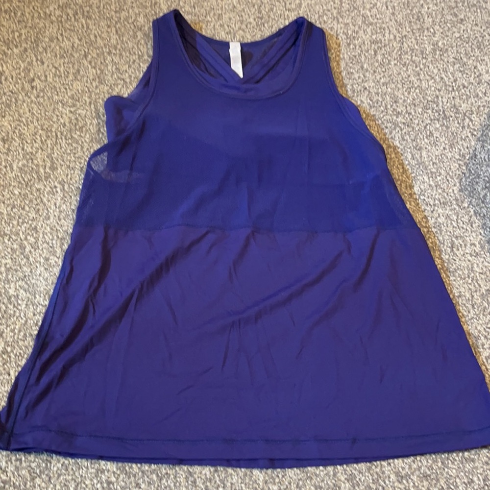 Authentic Lululemon mesh tank top with bra